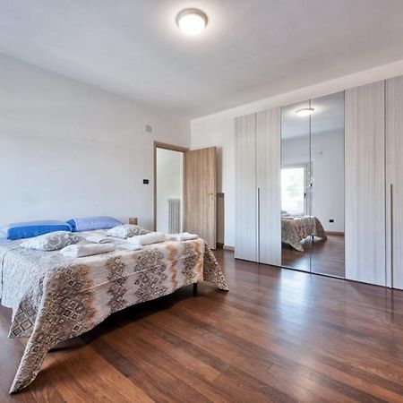 Venice H&S Apt Private Room With Ac & Tv メストレ エクステリア 写真
